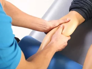 فیزیوتراپی برای درمان گرفتگی عضلات در شهریار