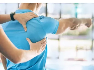 فیزیوتراپی شانه منجمد در شهریار